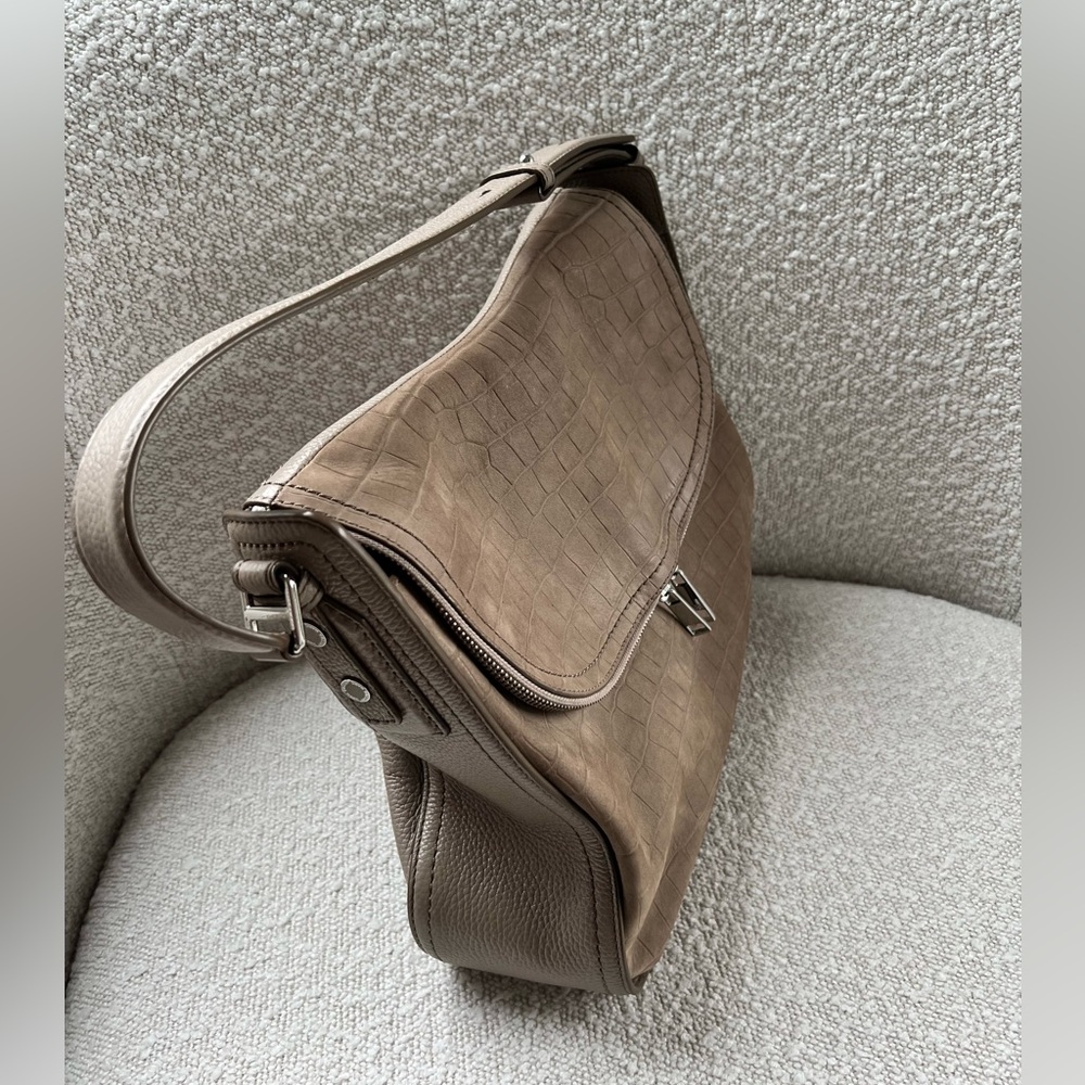 Marc Jacobs The Groove Croc‑Embossed Shoulder Bag, Graige Leather Hobo - Picture 14 of 15